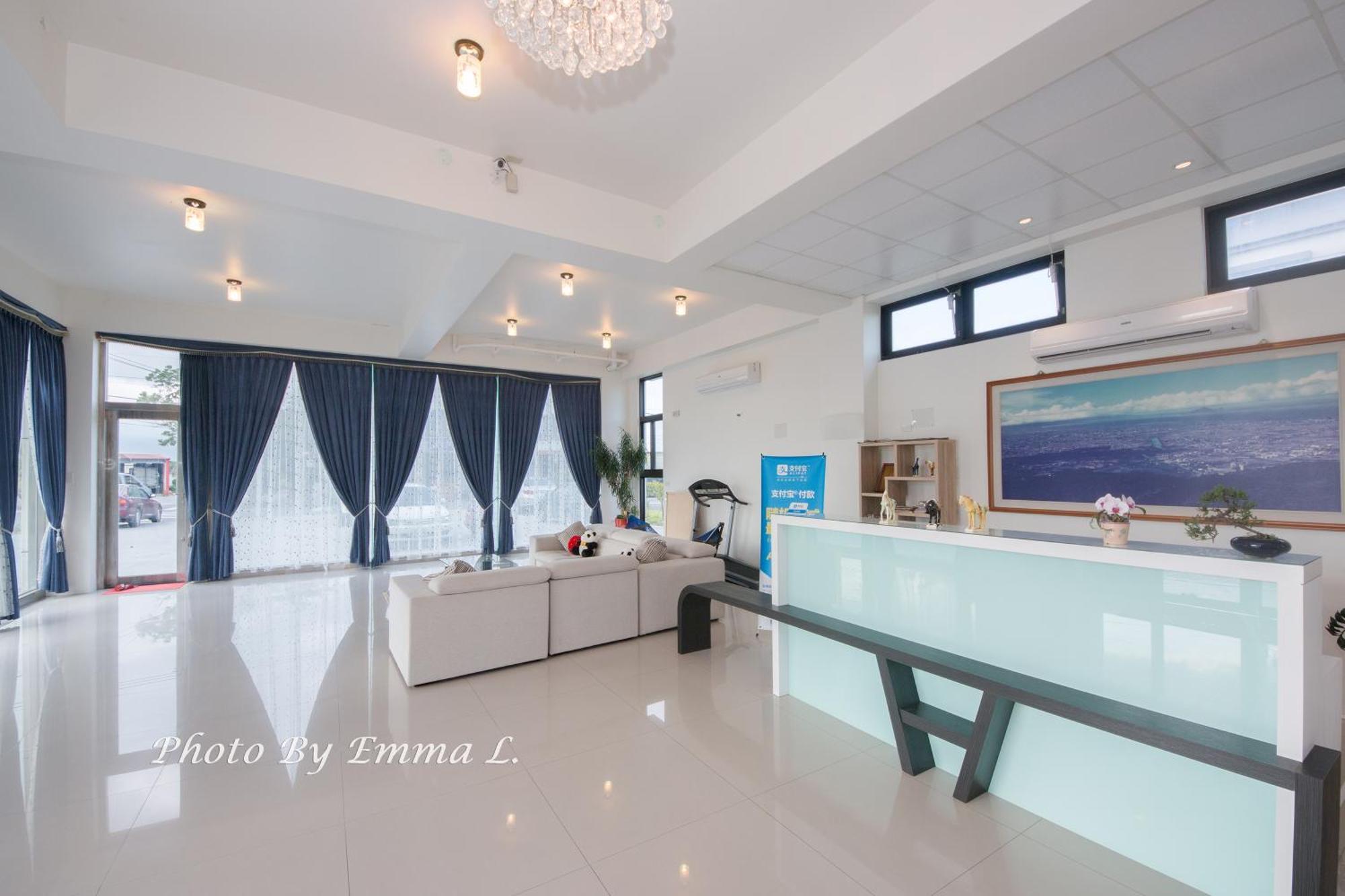 Colorful Fish Cottage Zhuangwei Exterior photo